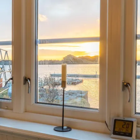 Fishermans Lodge&Kayak Rental Hébergement de vacances Stamsund