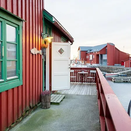 Fishermans Lodge&Kayak Rental * Stamsund